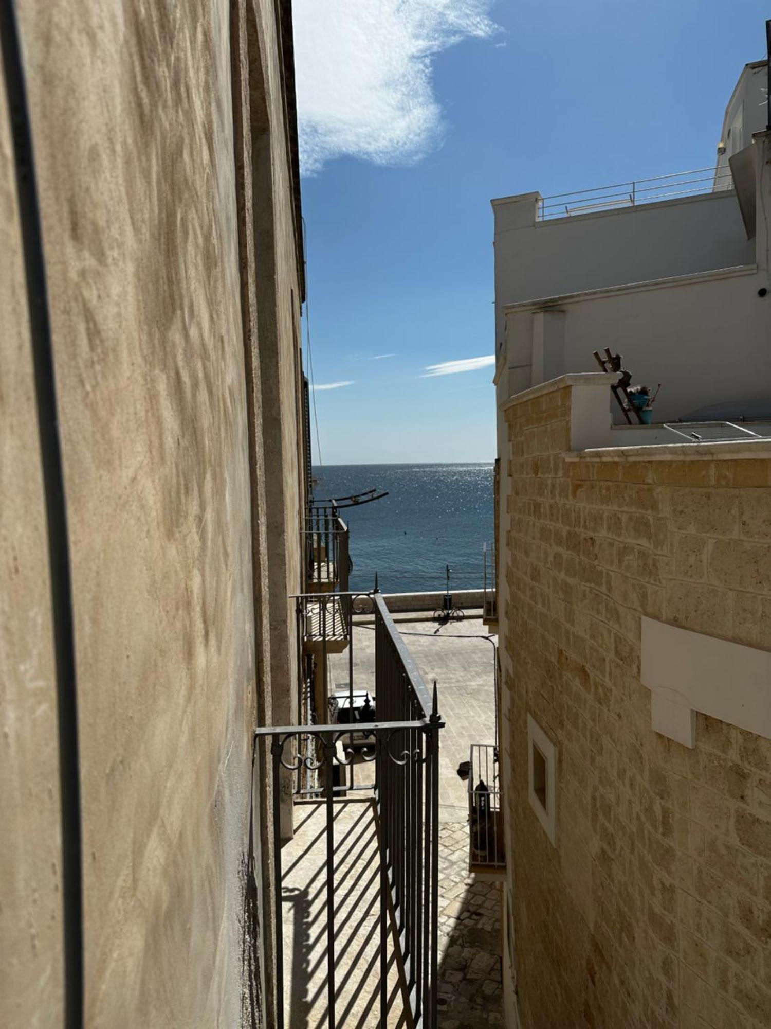 Casa Vacanze San Salvatore Centro Storico Monopoli Eksteriør billede