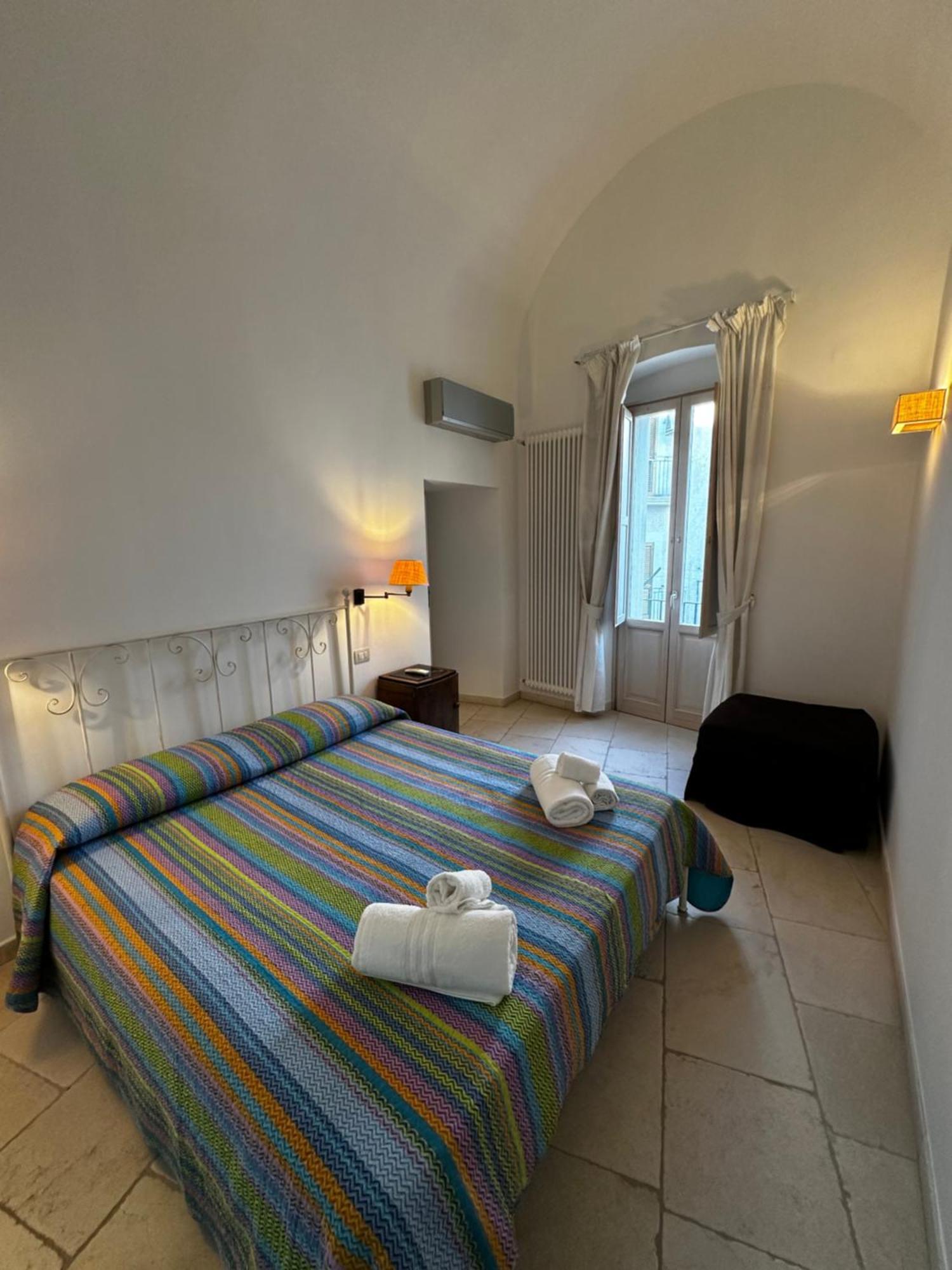 Casa Vacanze San Salvatore Centro Storico Monopoli Eksteriør billede